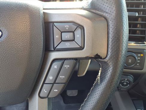 Used 2019 Ford F150 Raptor w/ Equipment Group 802A Luxury image 21