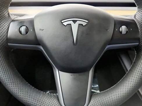 Used 2022 Tesla Model 3 RWD image 56