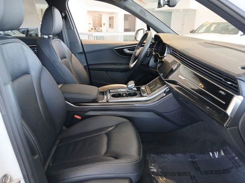 Used 2025 Audi Q7 3.0T Premium Plus image 25