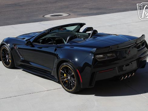 Used 2016 Chevrolet Corvette Z06 w/ C7.r Special Edition image 22