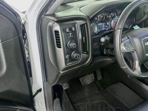 Used 2018 GMC Sierra 1500 SLT AWD/4WD image 16