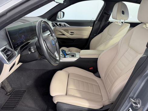 Used 2023 BMW i4 eDrive35 image 5
