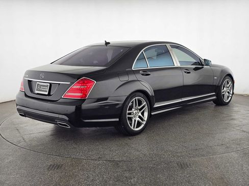Used 2012 Mercedes-Benz S 550 image 3