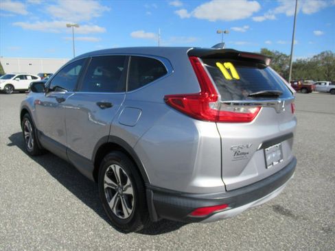 Used 2017 Honda CR-V LX image 5