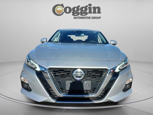 Used 2019 Nissan Altima 2.5 SV image 9