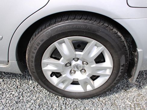 Used 2005 Nissan Altima 2.5 S w/ (S02) Side Airbags Pkg FWD image 25