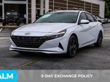 Used 2023 Hyundai Elantra Blue image 4