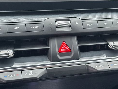 New 2026 Kia K4 EX image 19