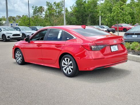 Used 2024 Honda Civic LX image 5