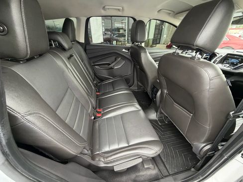 Used 2014 Ford Escape Titanium w/ Equipment Group 401A AWD/4WD image 14