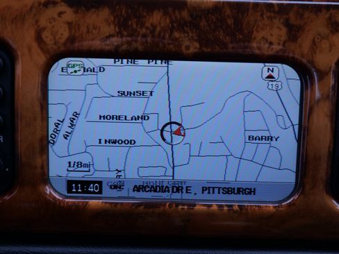 Used 2004 Jaguar XK8 Coupe image 26