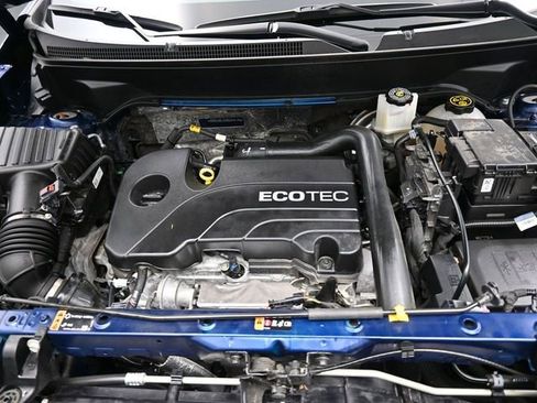 Used 2022 Chevrolet Equinox RS w/ RS Leather Package image 31