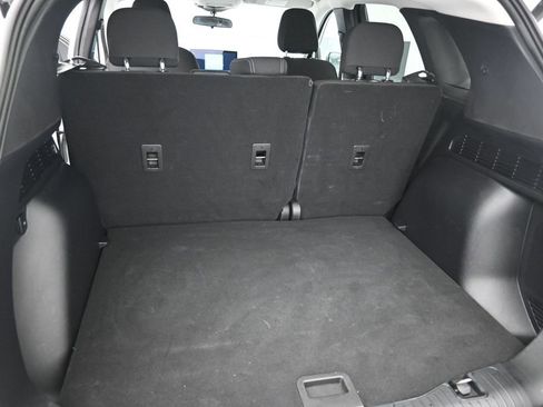 Used 2023 Ford Escape Active w/ Tech Pack #2 FWD image 8