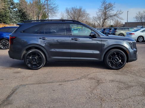 Used 2024 Kia Sorento X-Line EX image 2