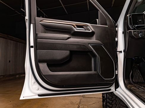 Used 2023 GMC Sierra 1500 Elevation w/ X31 Off-Road Package image 29