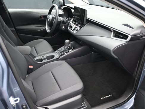Used 2026 Toyota Corolla LE FWD image 11