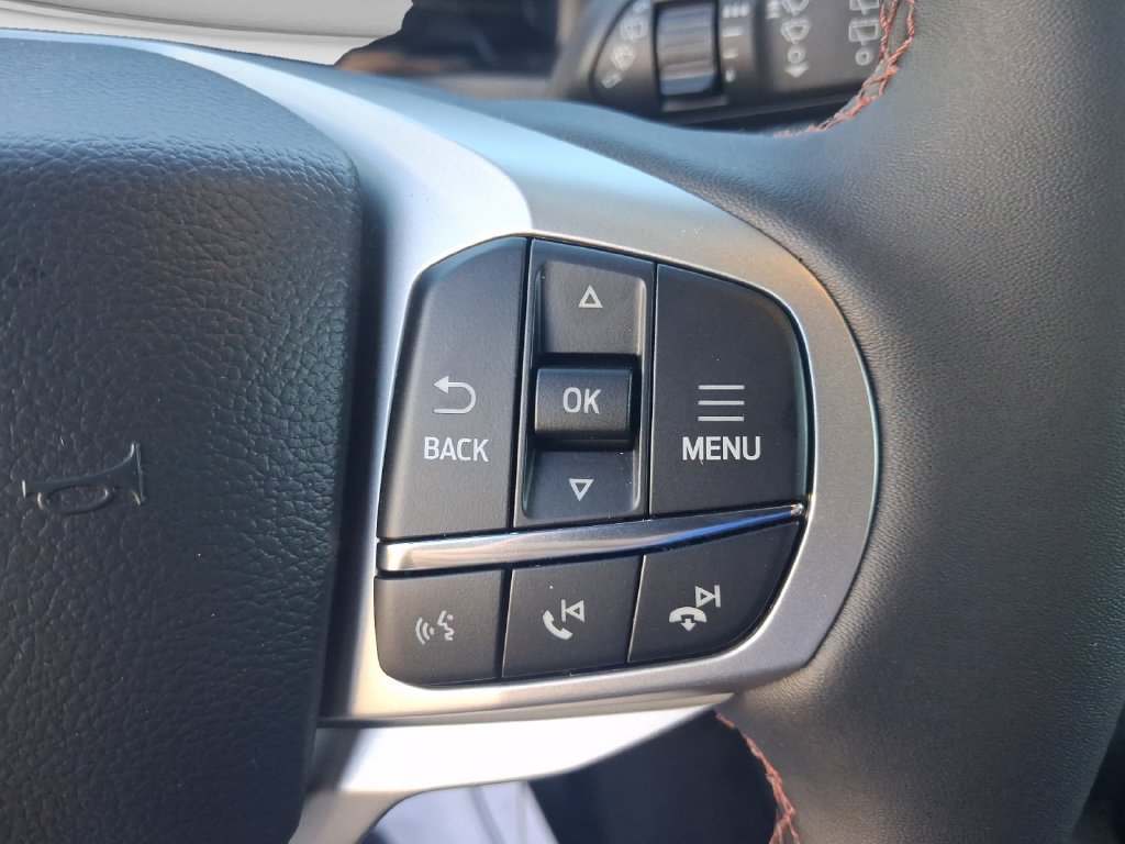New 2027 Ford Explorer Active AWD/4WD image 16