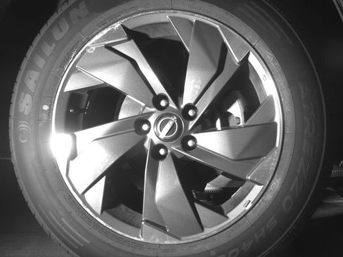 Used 2025 Nissan Rogue SV image 13