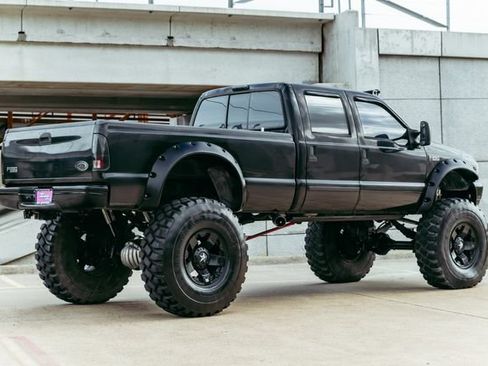 Used 2003 Ford F250 XL AWD/4WD image 4