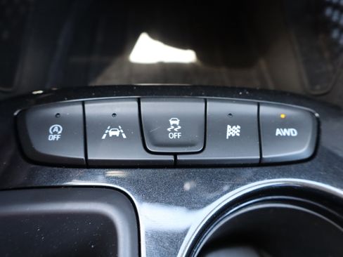Used 2025 Chevrolet TrailBlazer LT AWD/4WD image 21