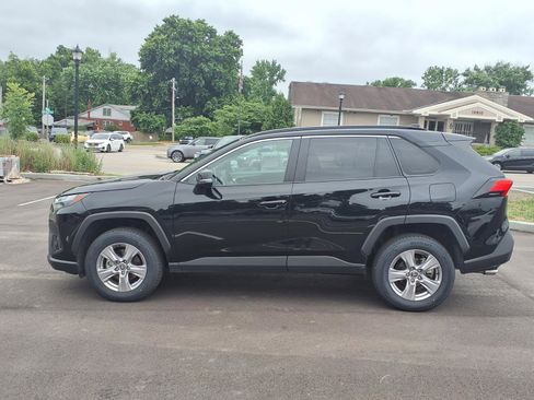 Certified 2025 Toyota RAV4 XLE FWD image 27