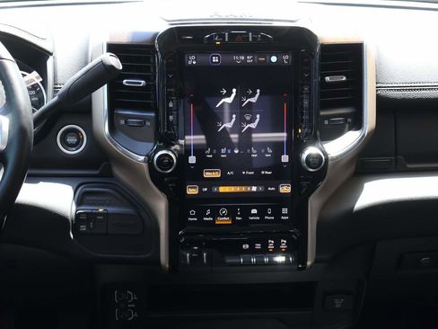 Used 2024 RAM 2500 Laramie w/ Safety Group AWD/4WD image 16