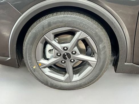 New 2026 Kia K4 FWD image 29