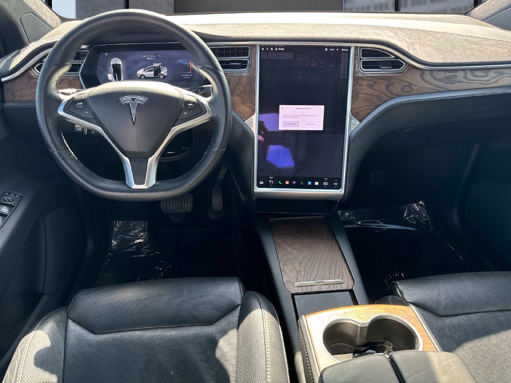 Used 2017 Tesla Model X 90D AWD/4WD image 11