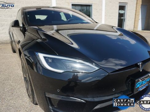 Used 2022 Tesla Model S Plaid image 7