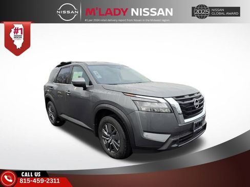 New 2025 Nissan Pathfinder SV image 1