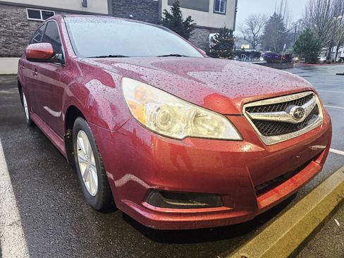 Used 2011 Subaru Legacy 2.5i Premium w/ All-Weather Pkg image 7