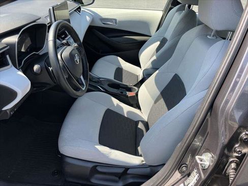 Certified 2025 Toyota Corolla SE image 12