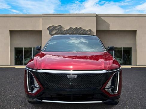 New 2026 Cadillac Lyriq Signature Luxury w/ LPO, Floor Liner Package RWD image 12