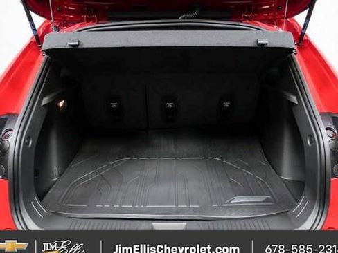 New 2026 Chevrolet Trax RS w/ Sunroof Package image 27