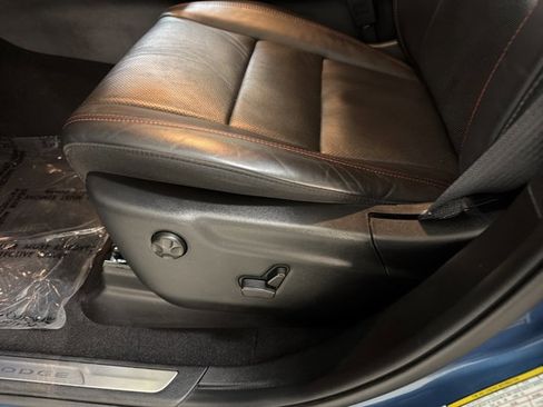 Used 2025 Dodge Durango GT image 17