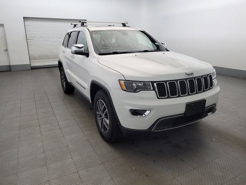 Used 2018 Jeep Grand Cherokee Limited image 13