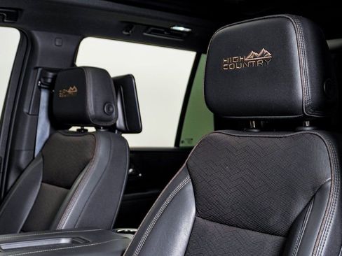 Used 2023 Chevrolet Tahoe High Country w/ Advanced Technology Package image 20