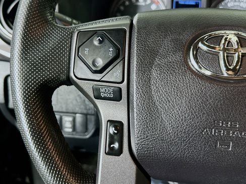 Used 2021 Toyota Tacoma TRD Sport RWD image 16