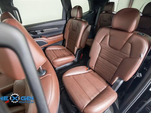 Used 2024 Kia Telluride SX Prestige w/ Towing Package AWD/4WD image 34