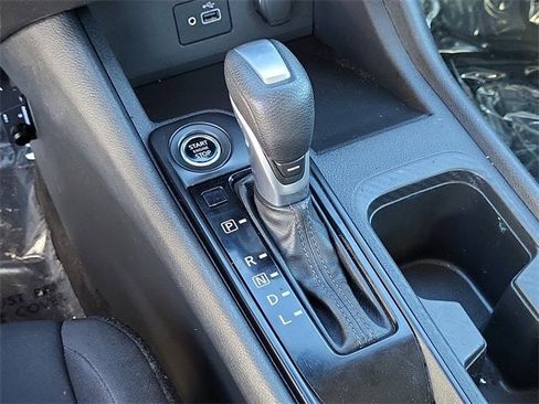 Used 2021 Nissan Sentra S image 18