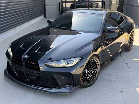 Used 2021 BMW M4 Competition w/ Executive Package RWD image 2