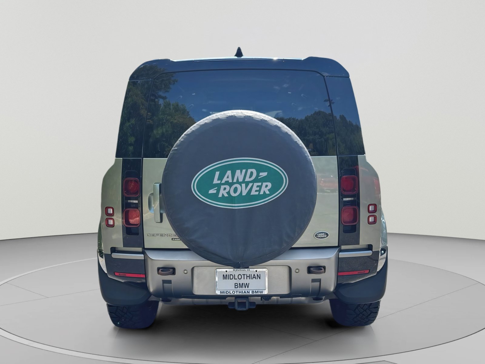 Used 2021 Land Rover Defender 110 X-Dynamic HSE AWD/4WD image 30
