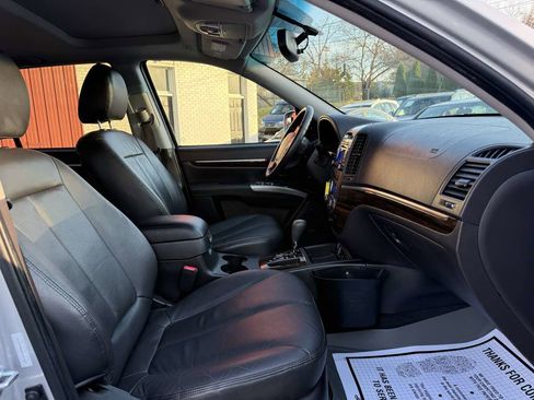 Used 2011 Hyundai Santa Fe Limited image 10