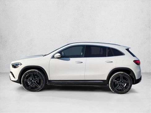 Certified 2026 Mercedes-Benz GLA 250 4MATIC image 5