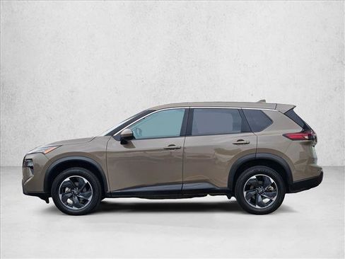 Used 2025 Nissan Rogue SV AWD/4WD image 9