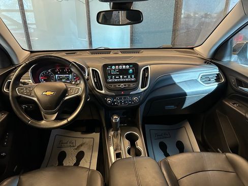 Used 2018 Chevrolet Equinox Premier AWD/4WD image 9
