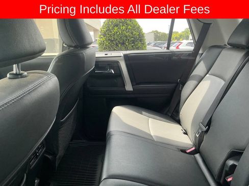 Used 2024 Toyota 4Runner SR5 Premium w/ Moonroof Package AWD/4WD image 10