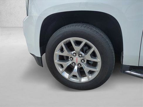 Used 2018 GMC Yukon XL SLT w/ Open Road Package RWD image 25