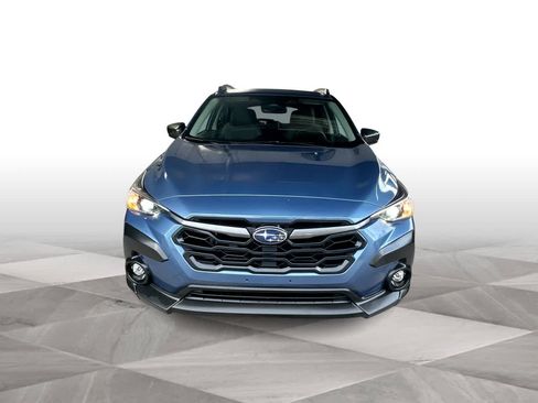 Used 2024 Subaru Crosstrek 2.0i Premium AWD/4WD image 3