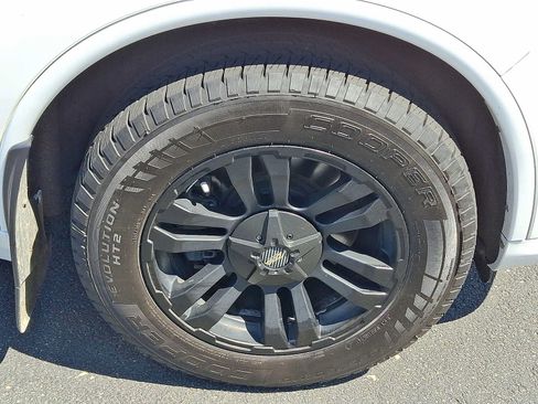 Used 2020 Dodge Durango R/T w/ Blacktop Package AWD/4WD image 8